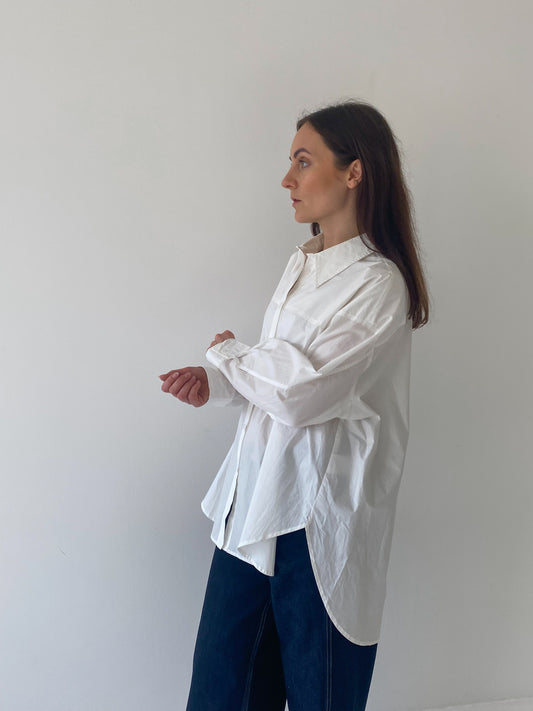 Balti oversized marškiniai